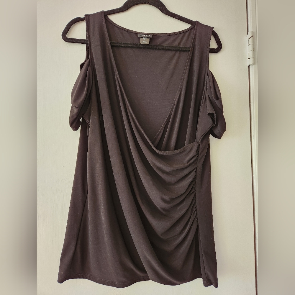 Torrid Black cold shoulder top size 2